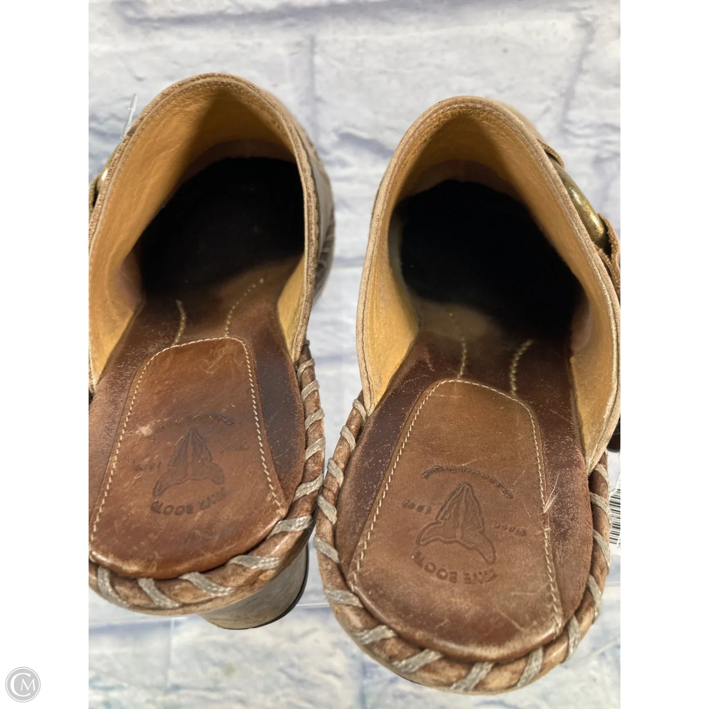 Boots Designer By Frye In Brown, Size: 8.5