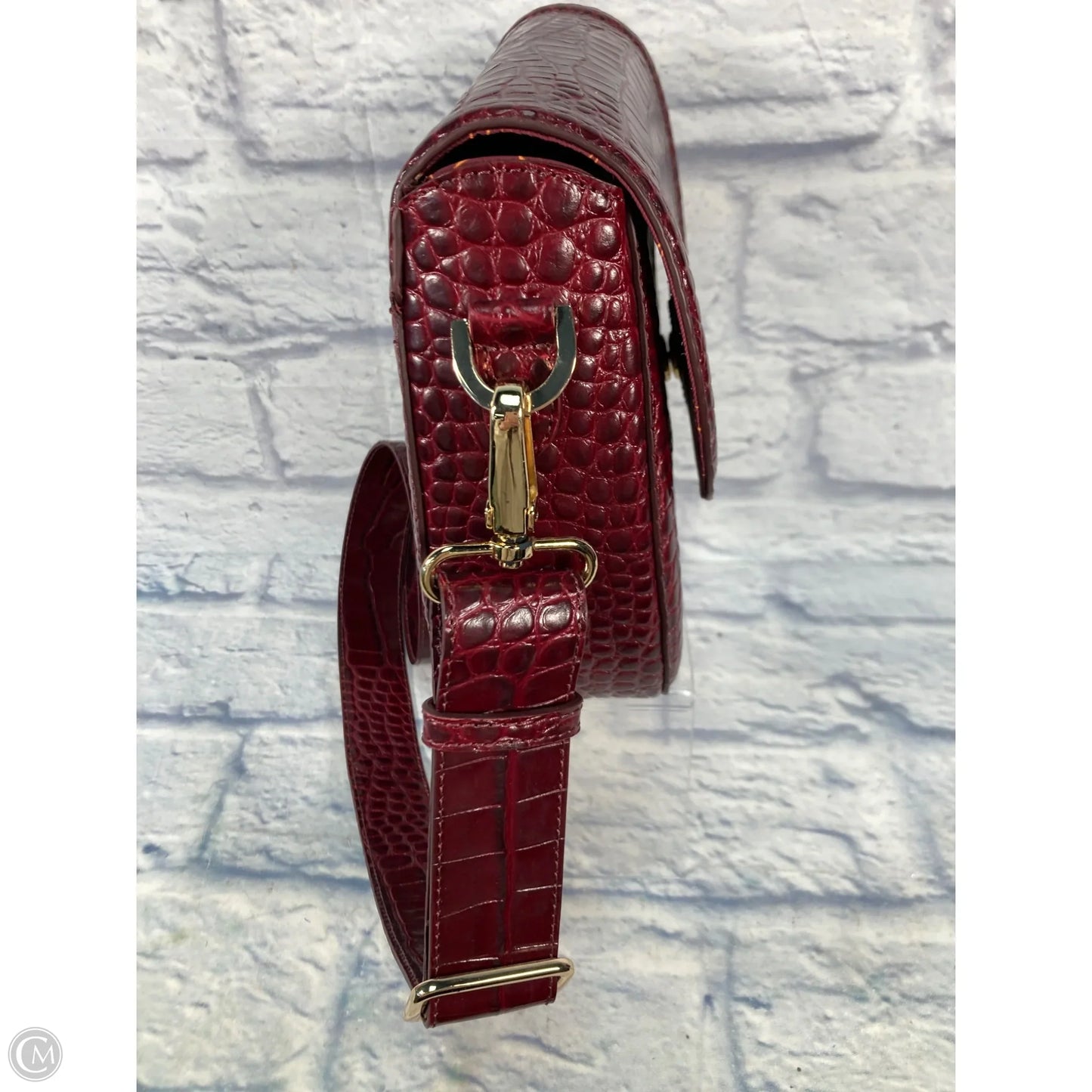 Crossbody Leather By Clothes Mentor, Size: Medium