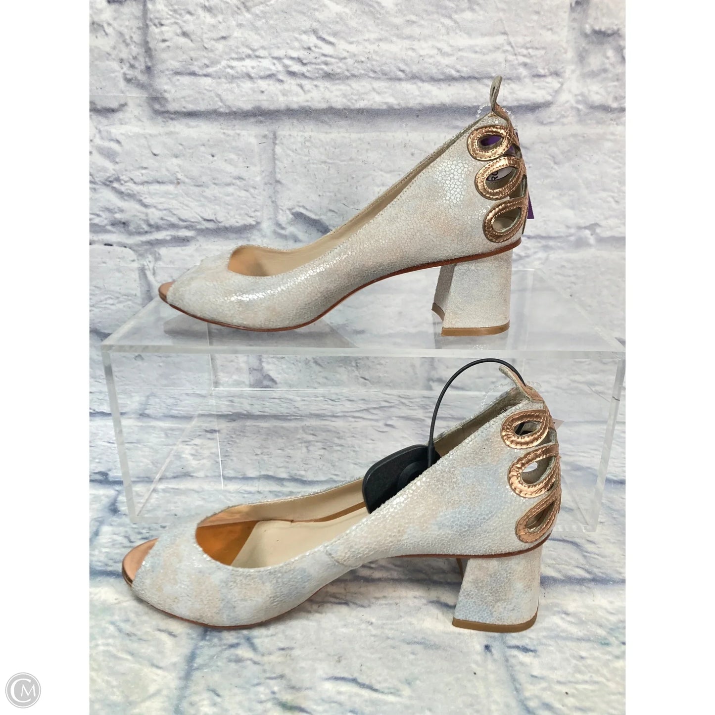 Shoes Heels Block By Anthropologie In Blue & Gold, Size: 7