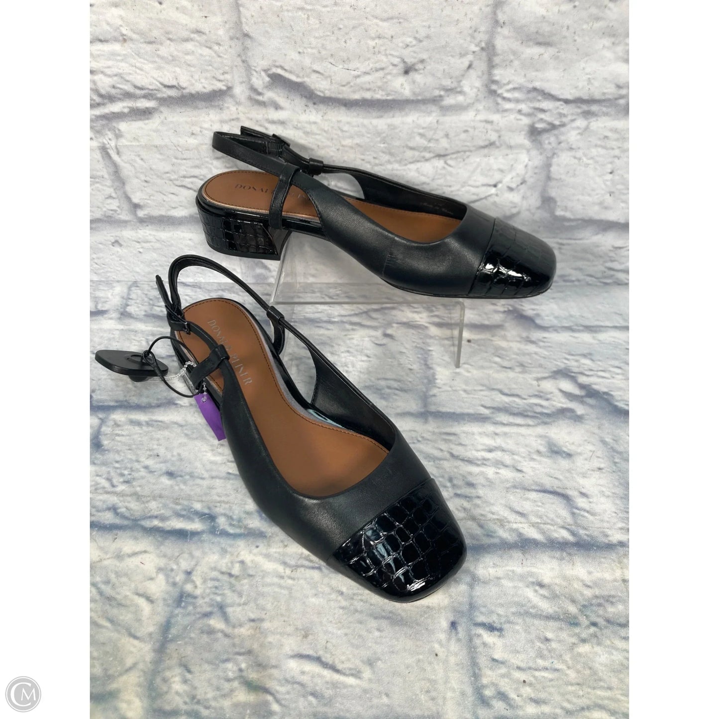 Shoes Flats By Donald Pliner In Black, Size: 8.5
