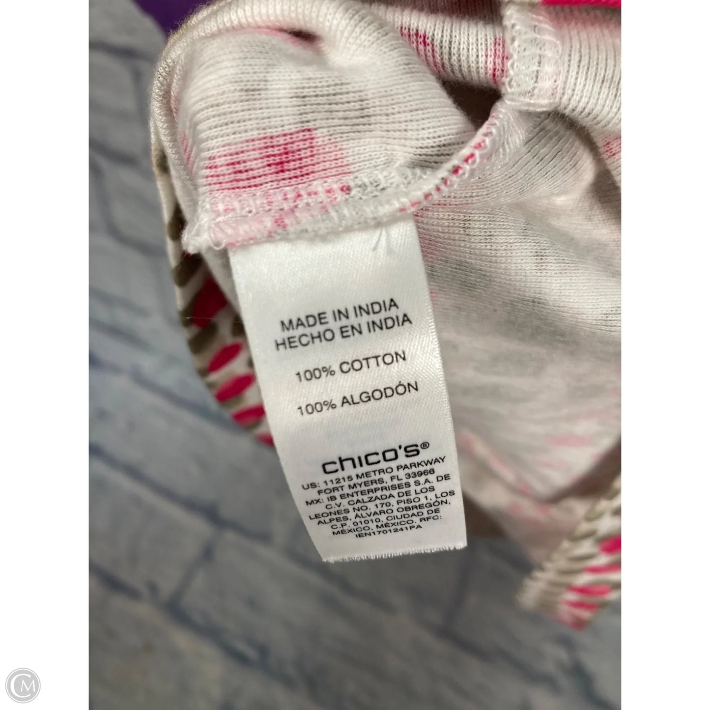 Top Short Sleeve By Chicos In Green & Pink, Size: L