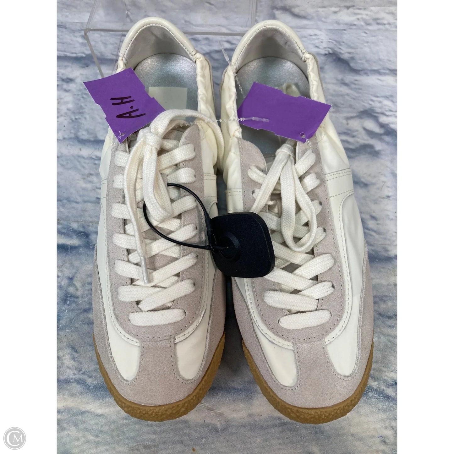 Shoes Sneakers By Dolce Vita In Cream & Grey, Size: 8