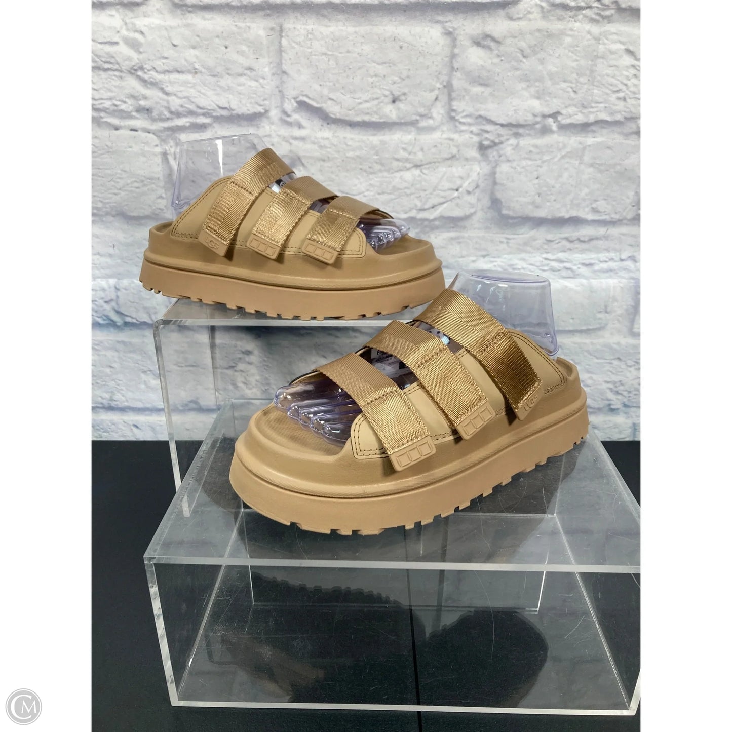 Sandals Designer By Ugg In Tan, Size: 8