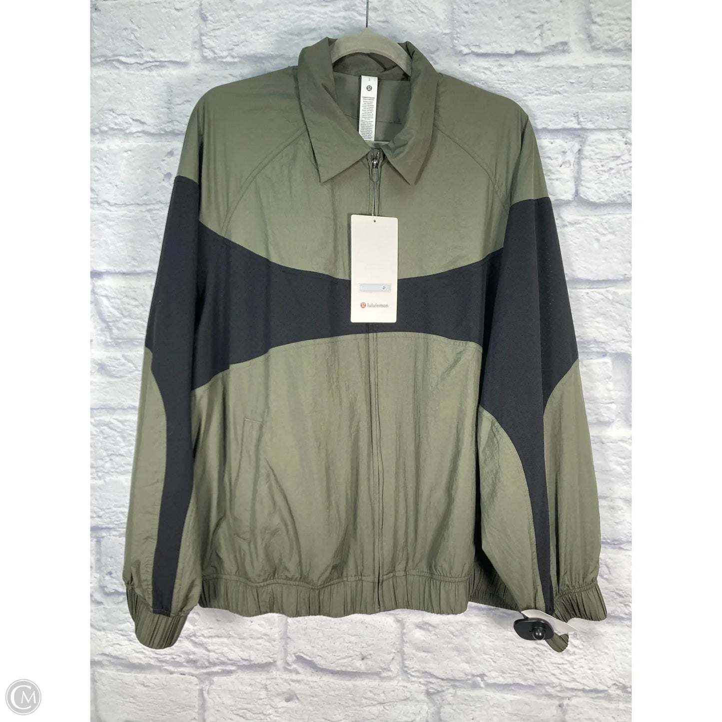 Athletic Jacket By Lululemon In Black & Green, Size: L