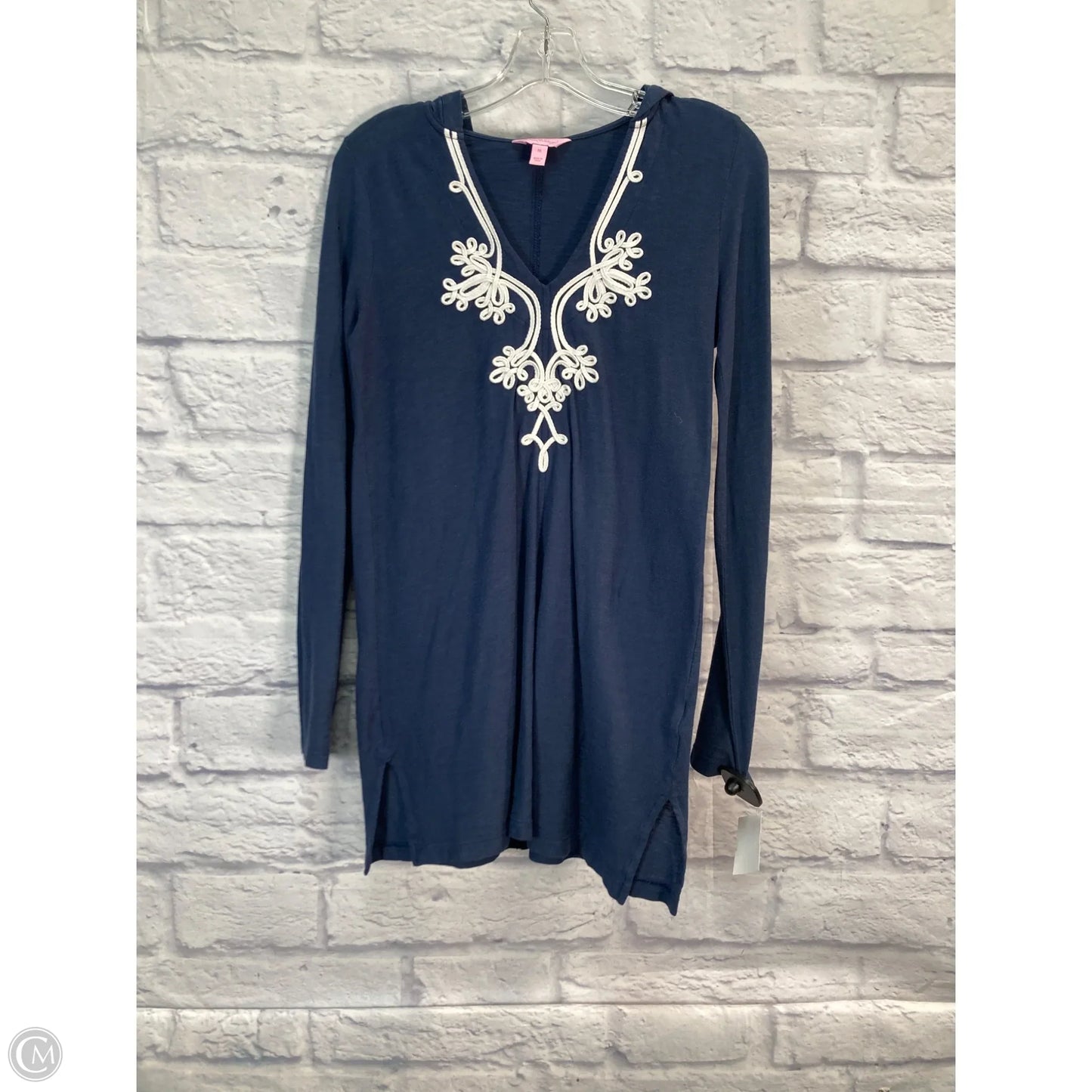 Top 3/4 Sleeve Designer By Lilly Pulitzer In Blue & White, Size: M
