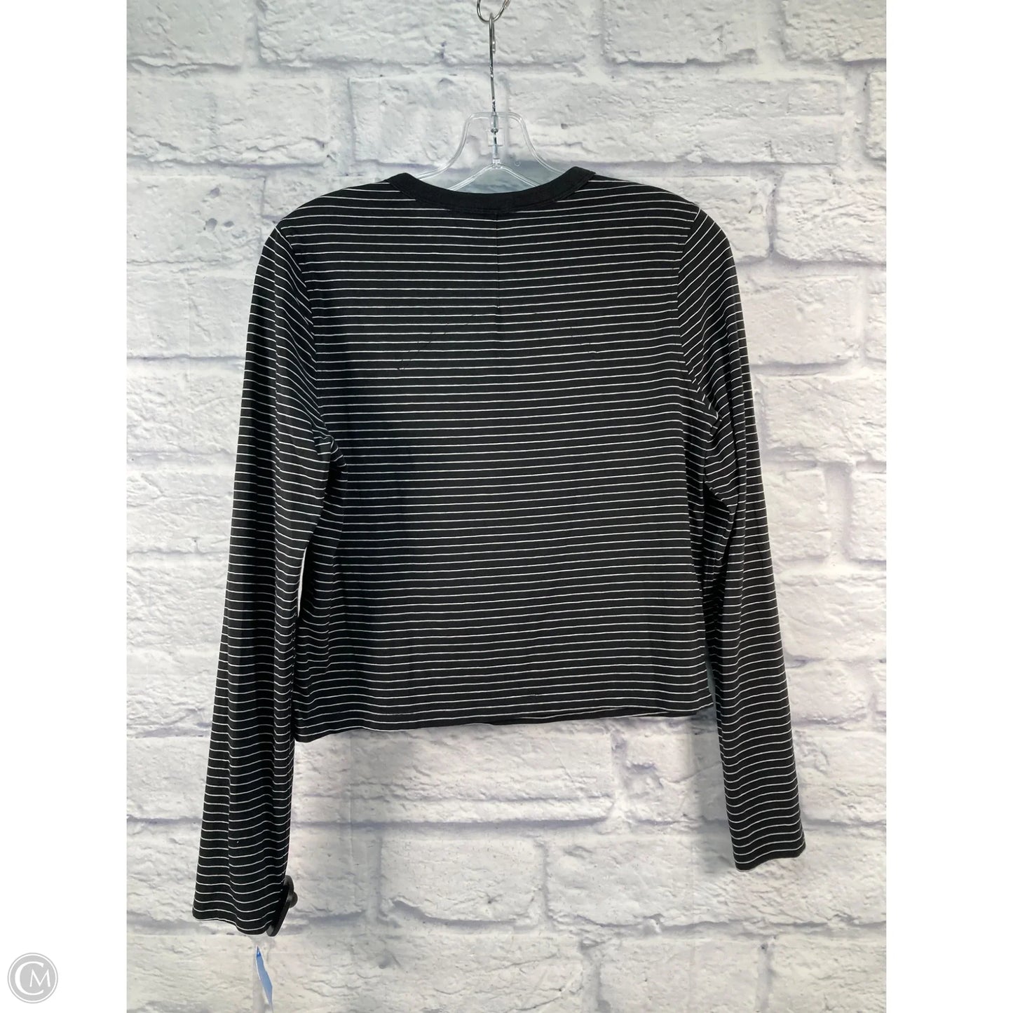 Athletic Top Long Sleeve Crewneck By Lululemon In Black & White, Size: S