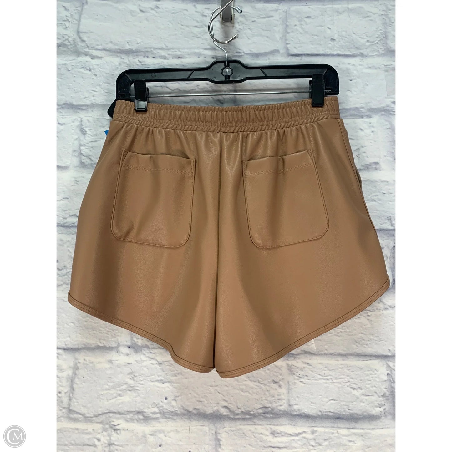 Shorts By Clothes Mentor In Tan, Size: 6