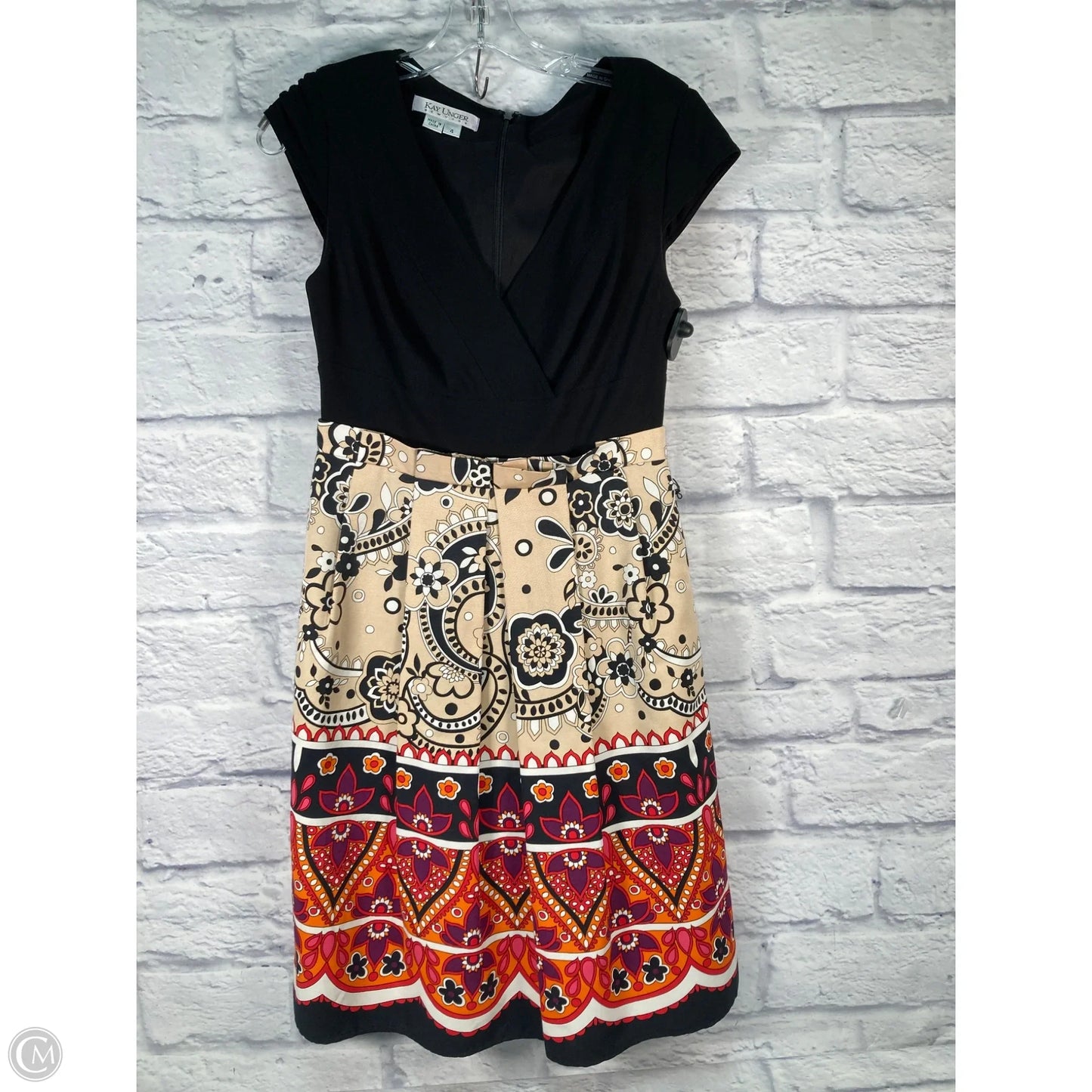 Dress Party Short By Kay Unger In Black & Cream, Size: S