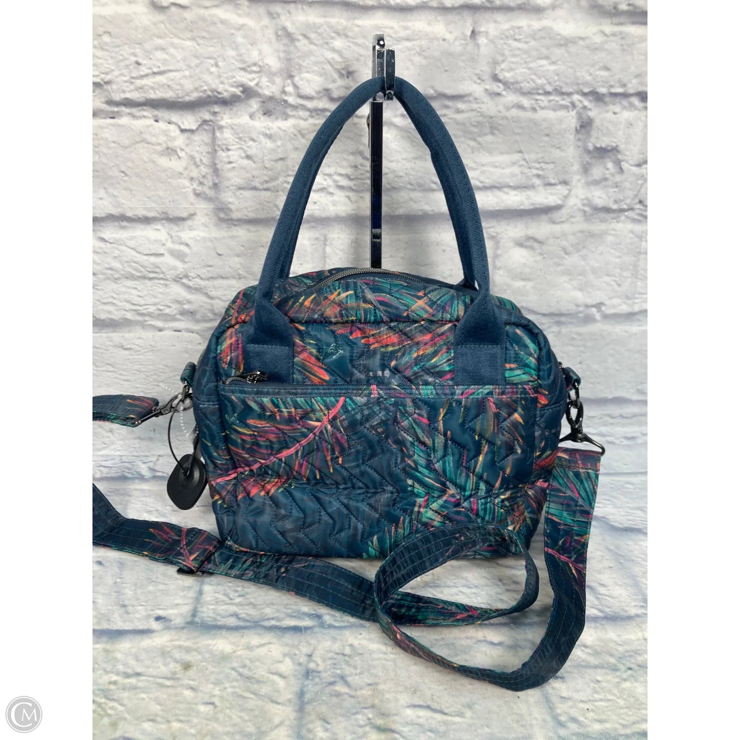 Handbag By Lug, Size: Medium
