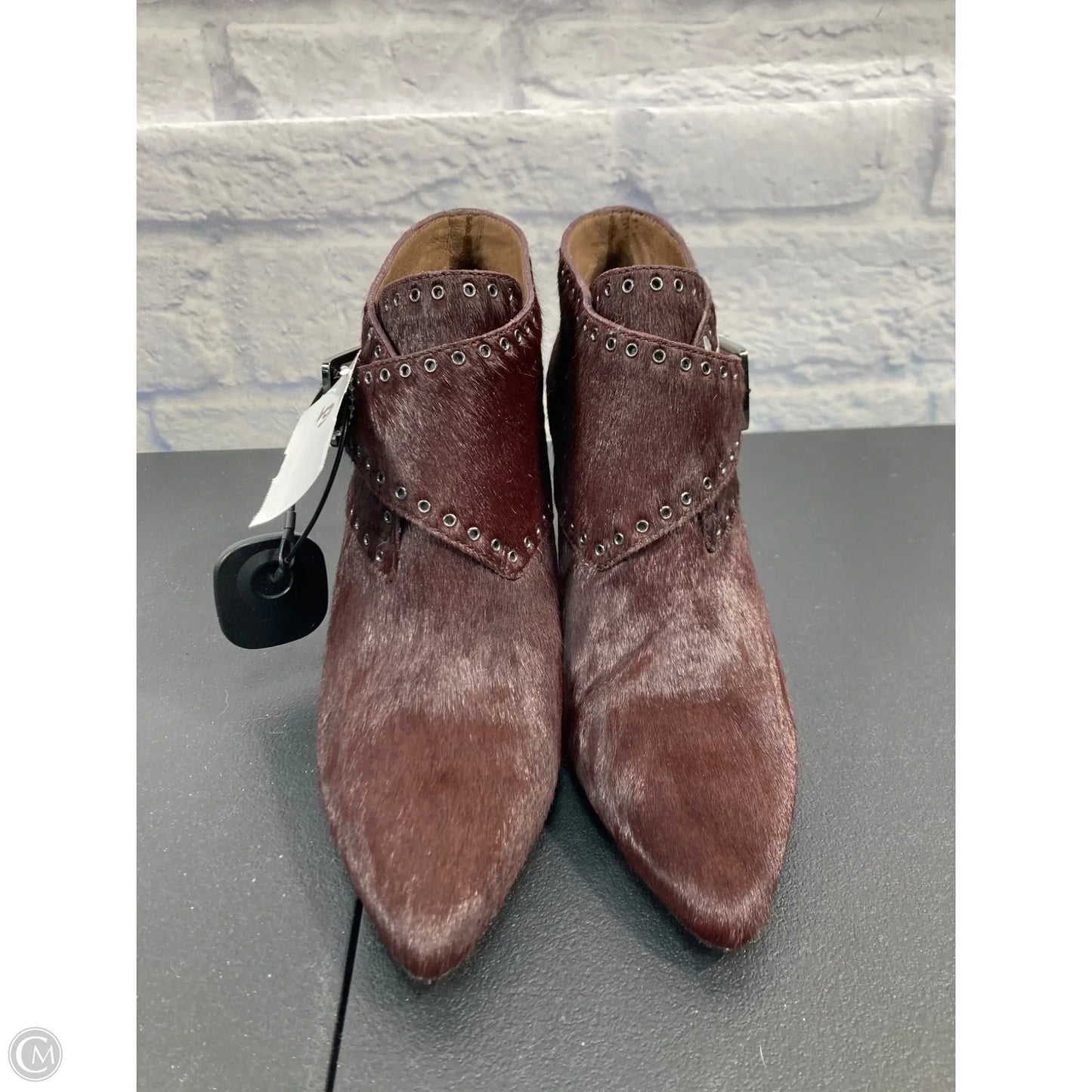 Boots Ankle Heels By Donald Pliner In Maroon, Size: 7.5