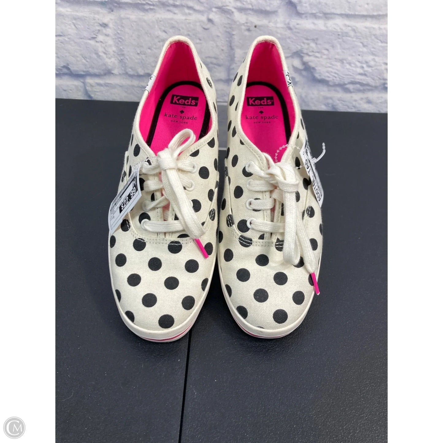 Shoes Designer By Kate Spade In Cream, Size: 9