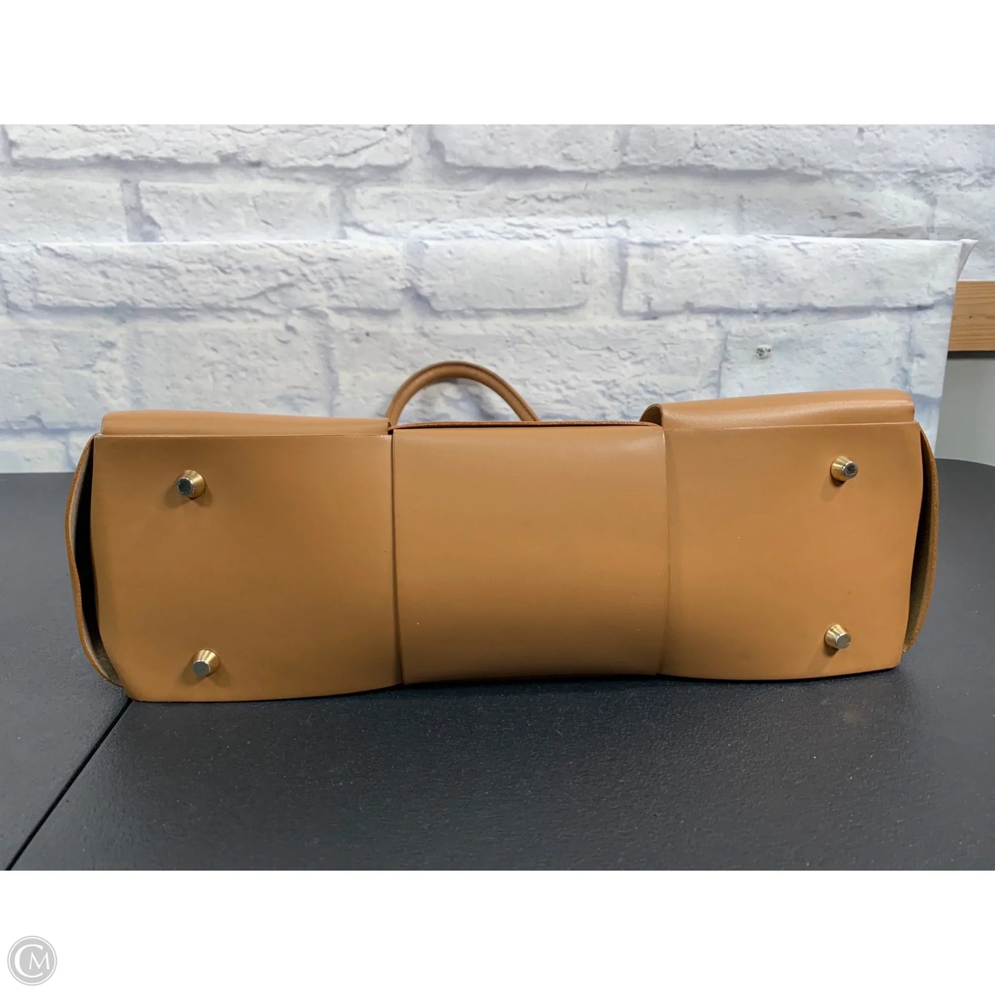 Handbag Leather By Clothes Mentor, Size: Medium