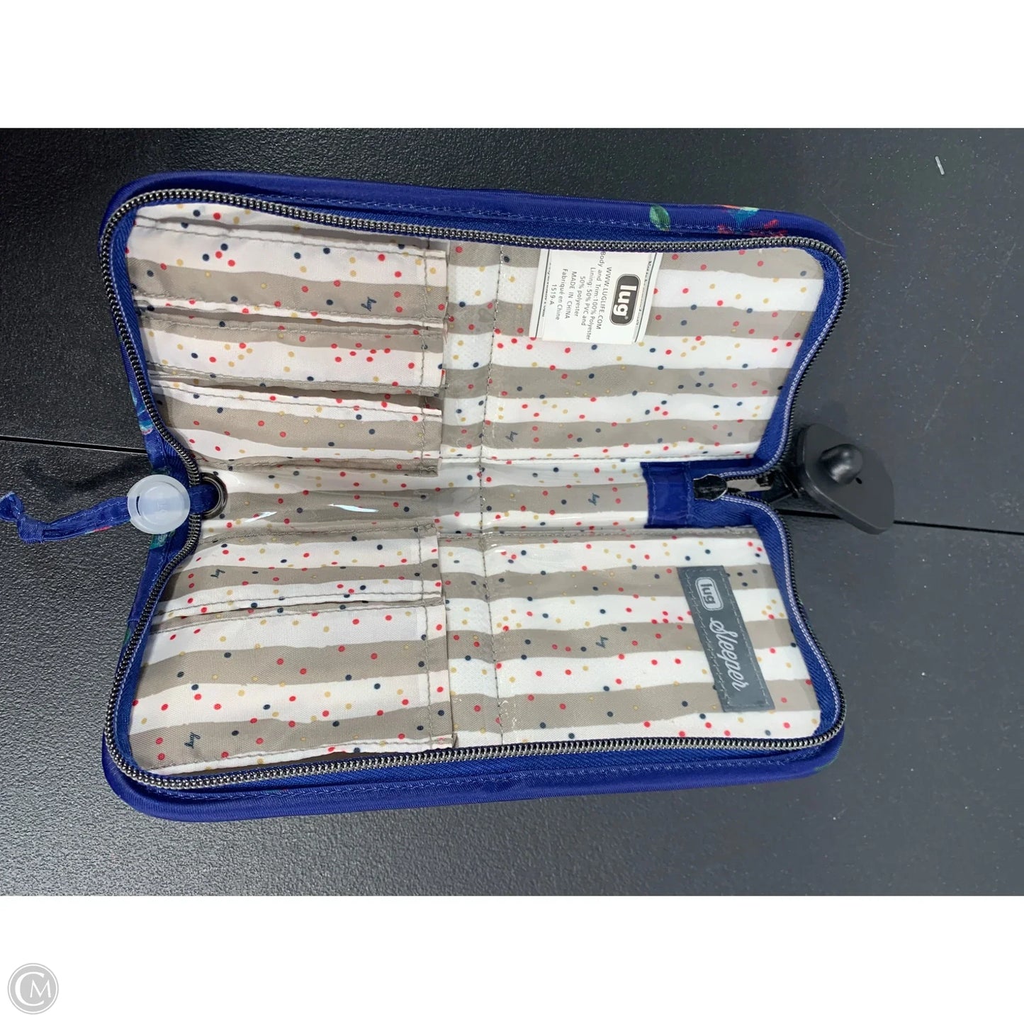Makeup Bag By Lug, Size: Medium