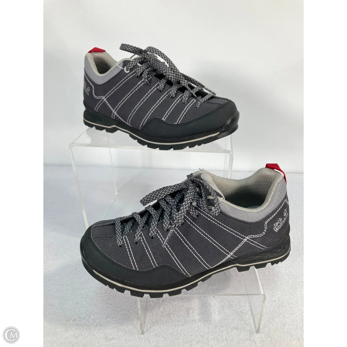 Boots Hiking By Clothes Mentor In Grey, Size: 7.5
