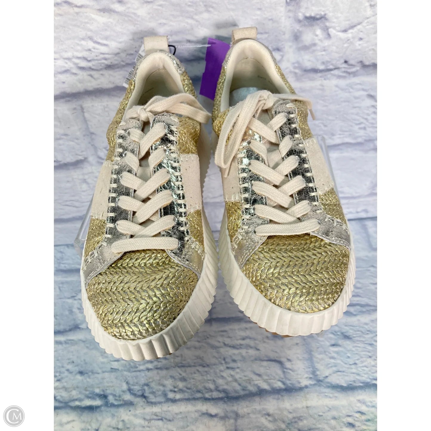 Shoes Sneakers By Dolce Vita In Gold & Silver, Size: 7.5