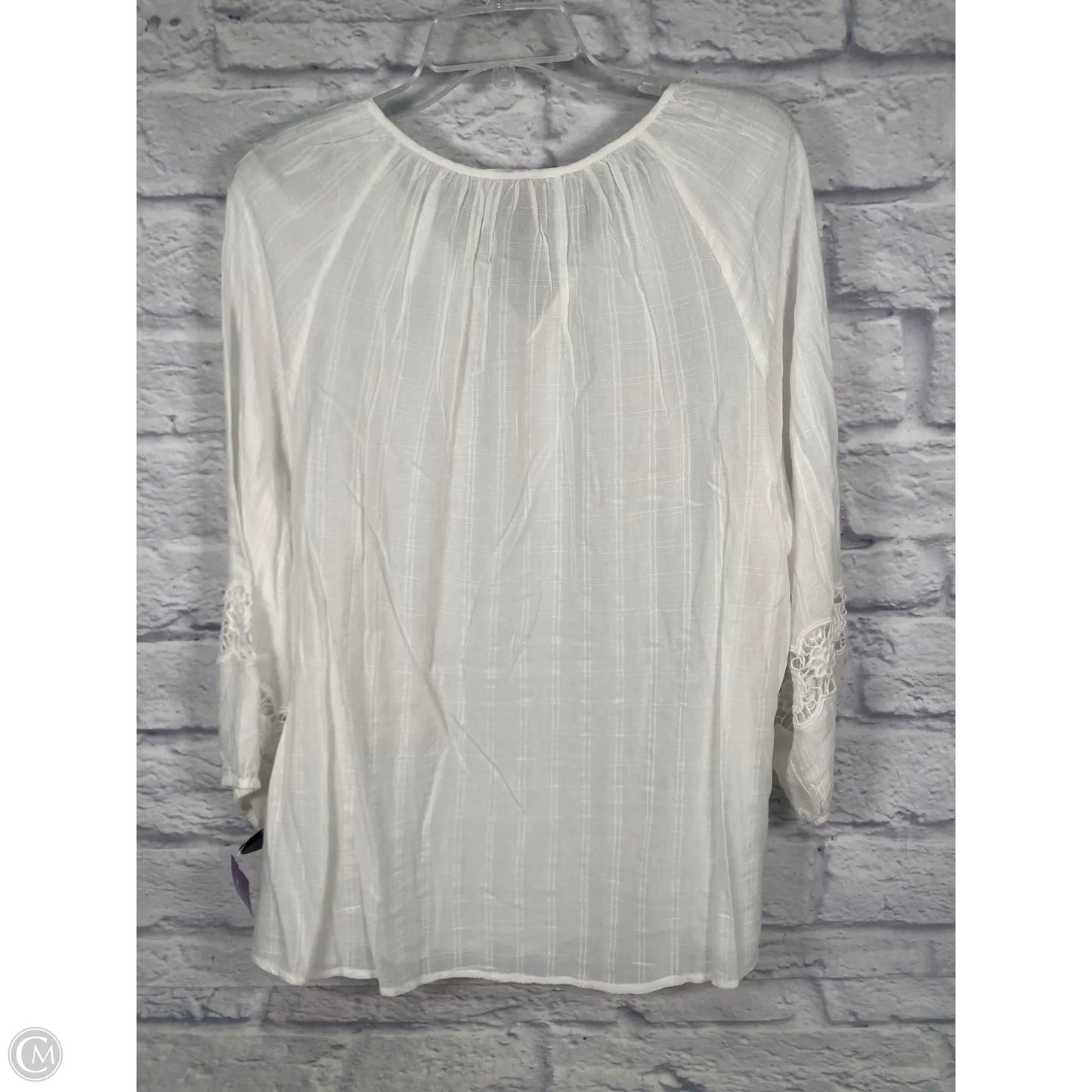 Top 3/4 Sleeve By Chicos In White, Size: Xl