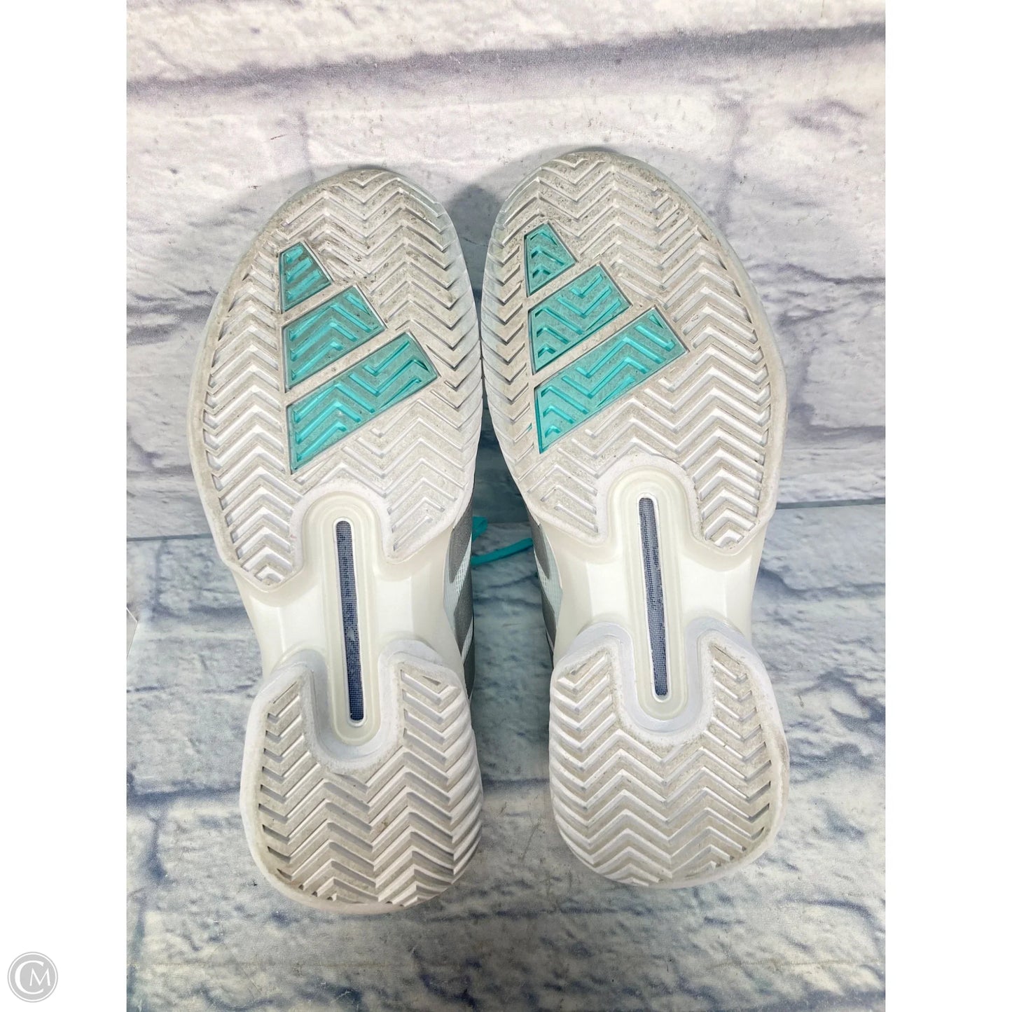 Shoes Sneakers By Adidas In Blue & White, Size: 8.5