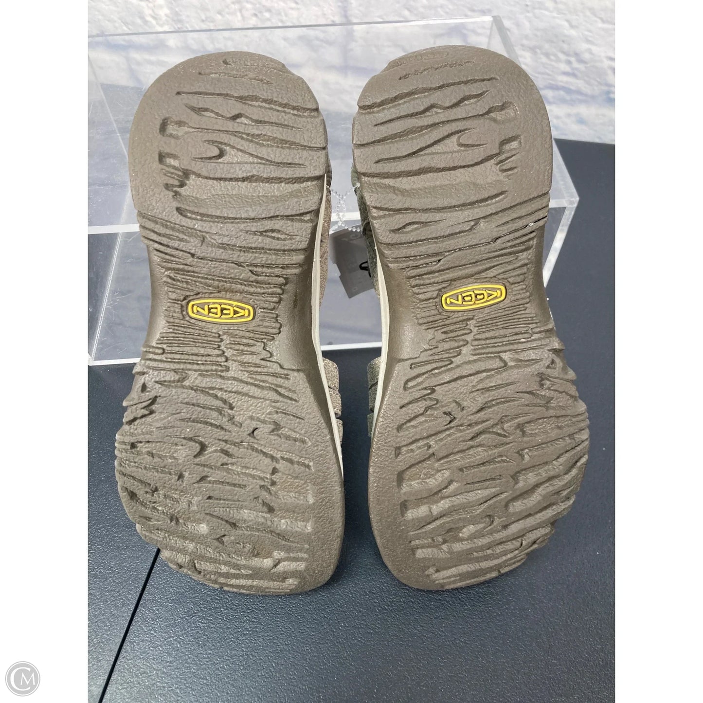 Shoes Athletic By Keen In Beige, Size: 8.5
