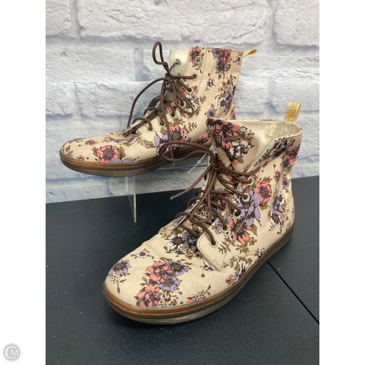 Boots Ankle Flats By Dr Martens In Floral Print, Size: 10