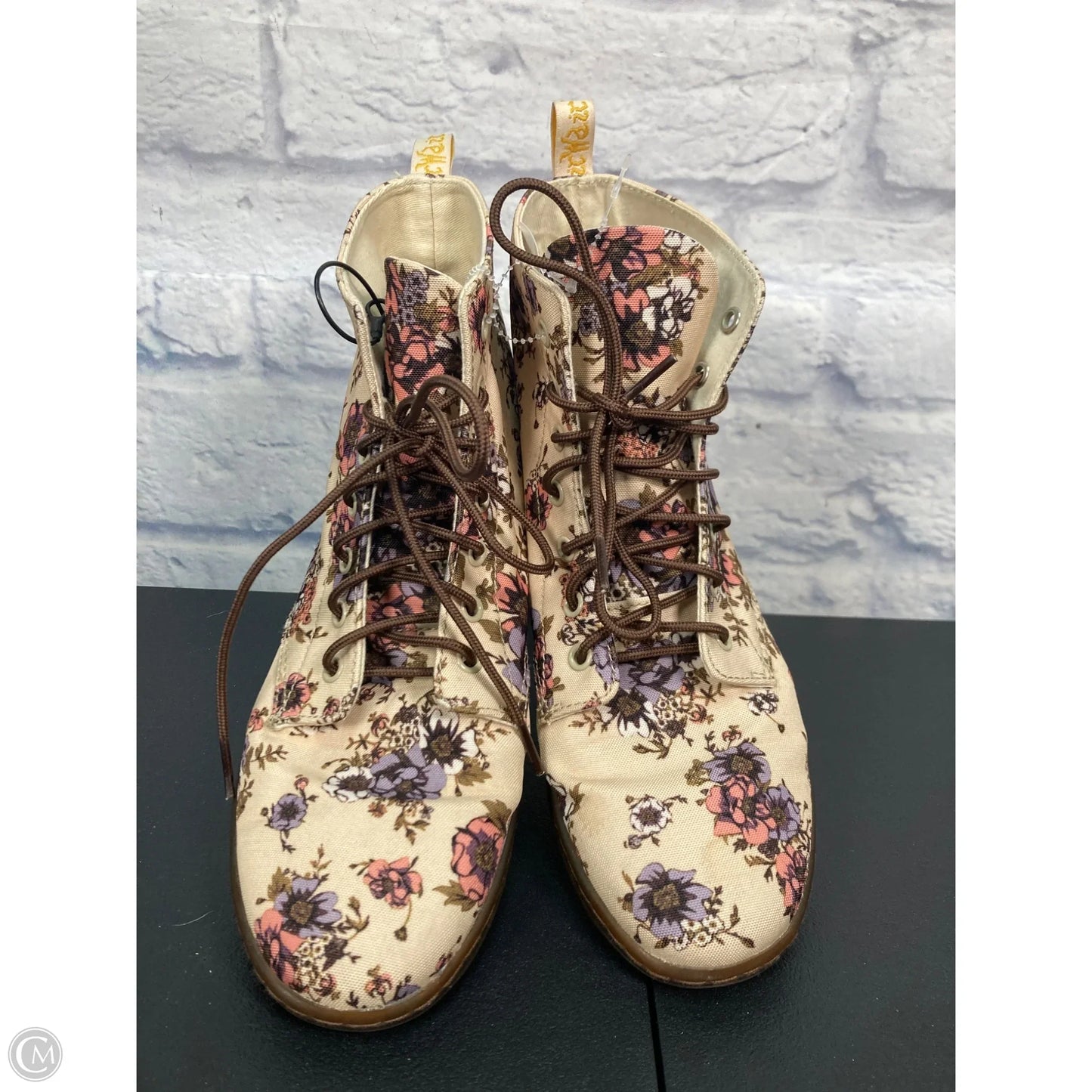 Boots Ankle Flats By Dr Martens In Floral Print, Size: 10