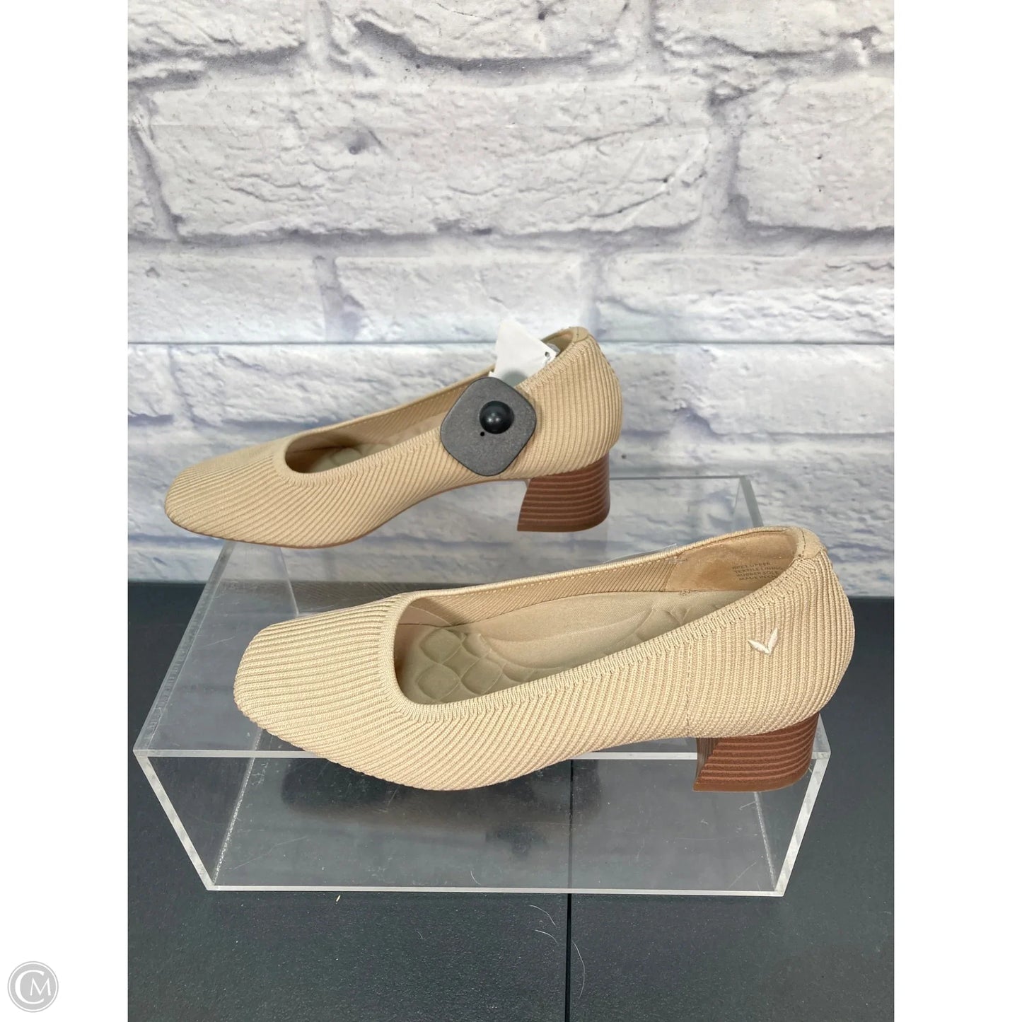 Shoes Heels Block By Vivaia In Tan, Size: 8