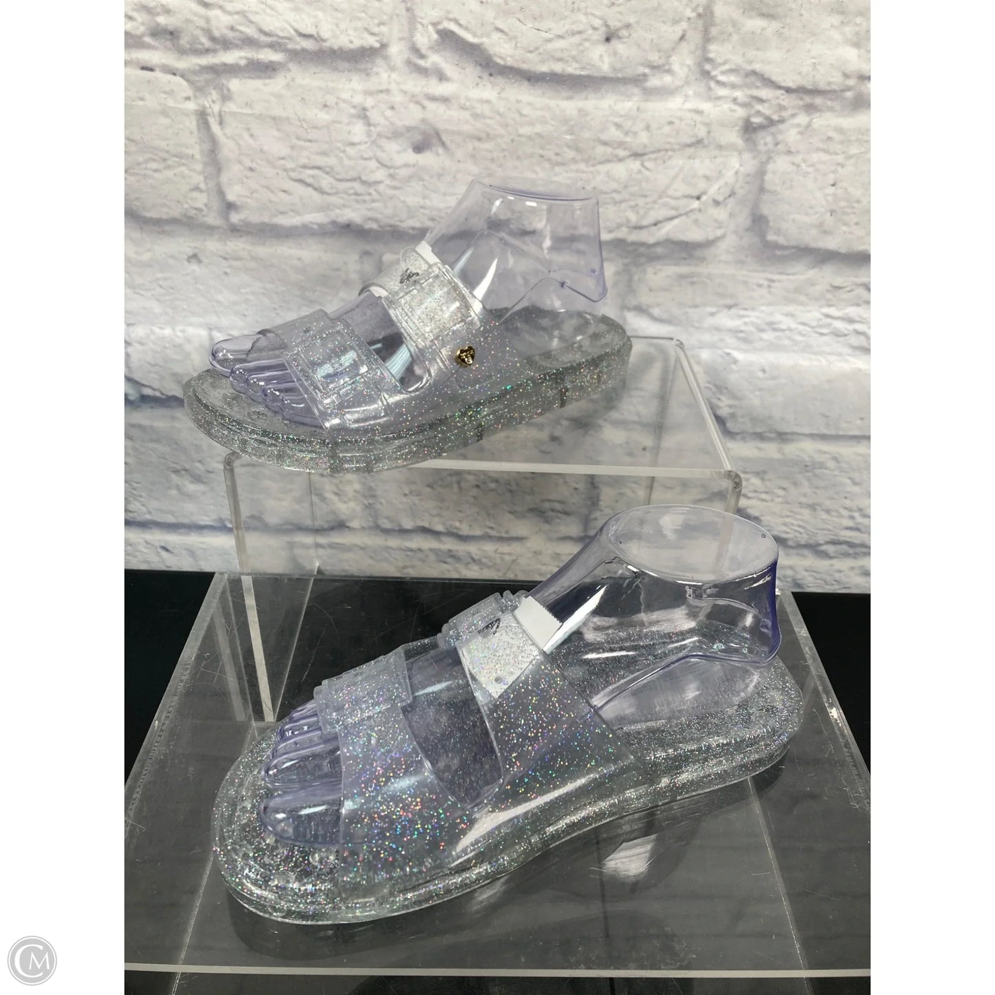 Sandals Flats By Stoney Clover Lane In Silver, Size: 7