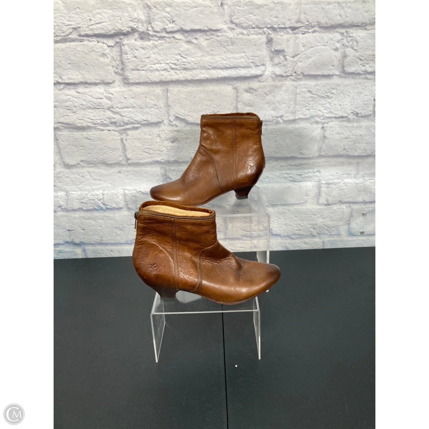 Boots Designer By Frye In Brown, Size: 7.5