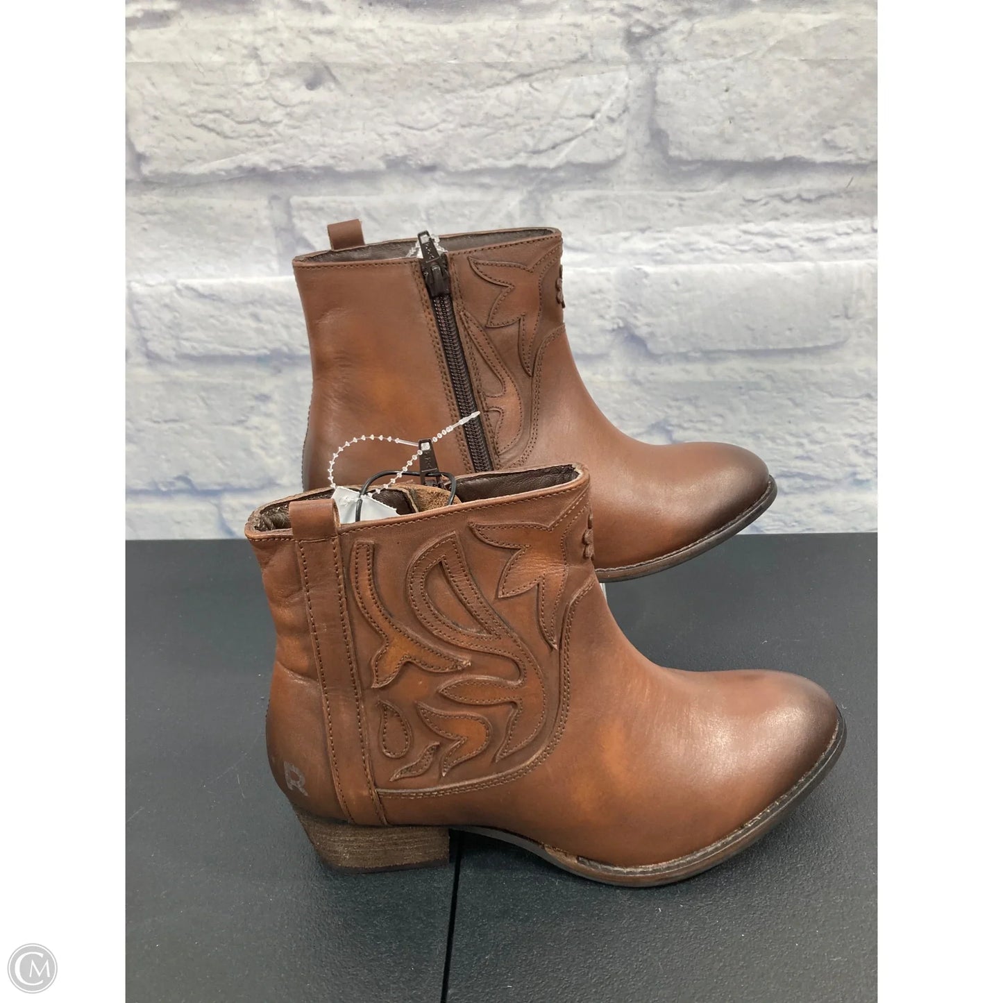 Boots Leather By Clothes Mentor In Brown, Size: 7