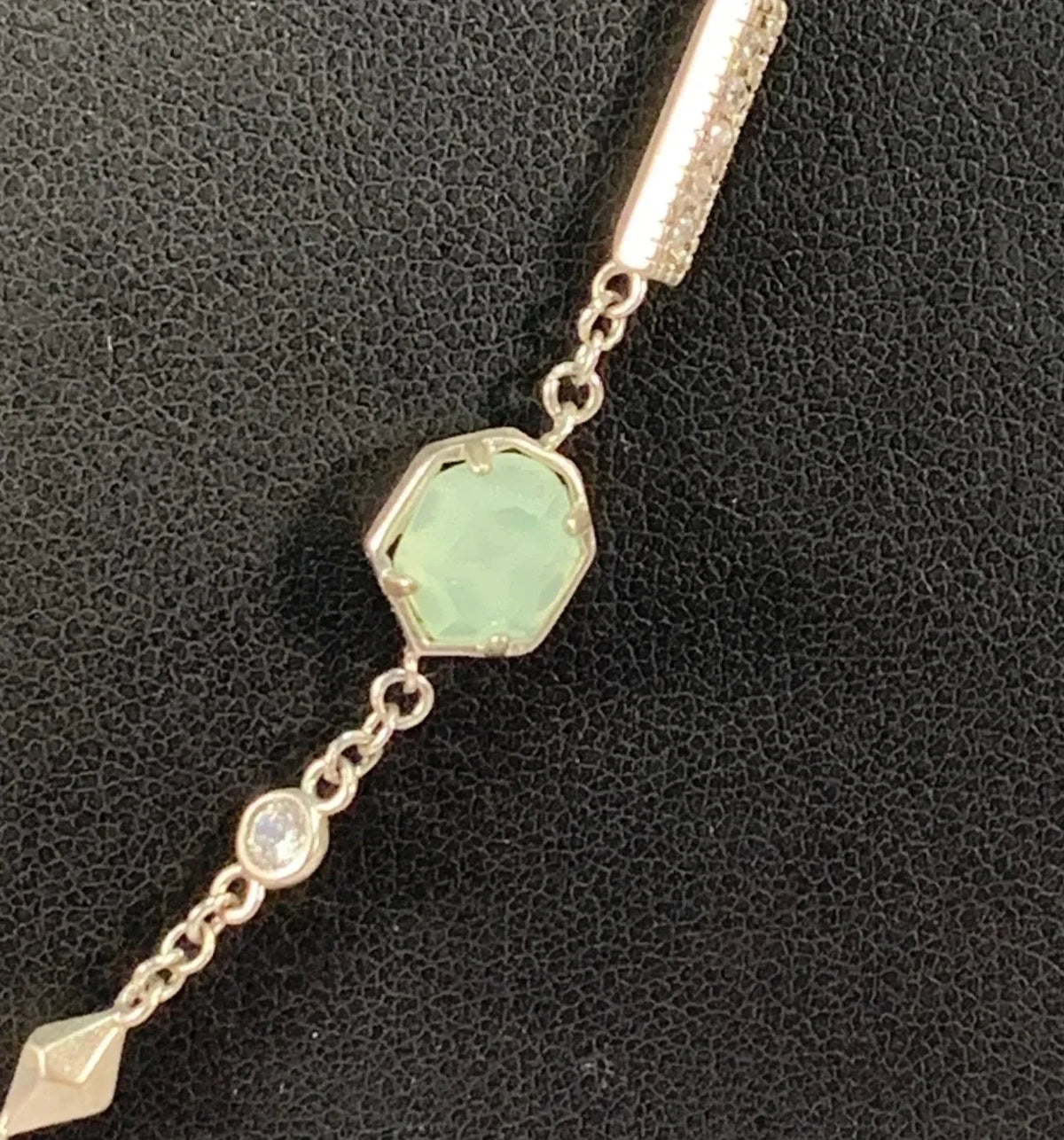 Necklace Designer By Kendra Scott