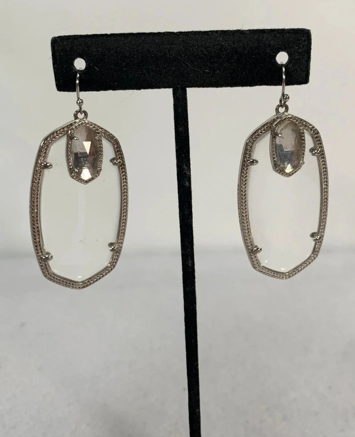 Earrings Designer By Kendra Scott