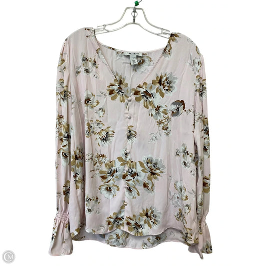 Top Long Sleeve By White House Black Market In Floral Print, Size: L