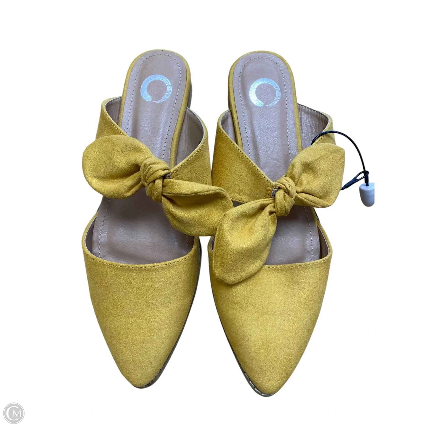Shoes Flats By Clothes Mentor In Yellow, Size: 7.5