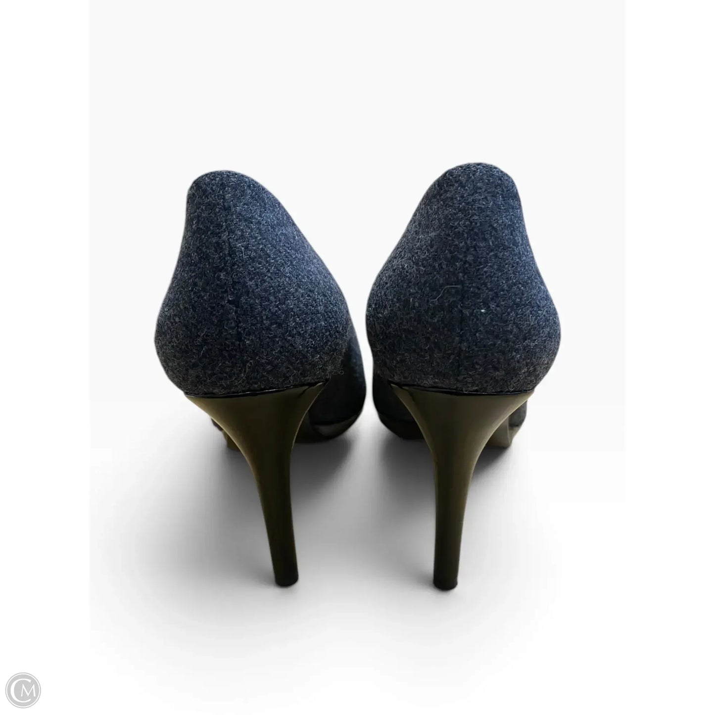 Shoes Designer By Stuart Weitzman In Grey, Size: 9.5