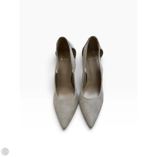 Shoes Heels Block By Crown And Ivy In Tan, Size: 7
