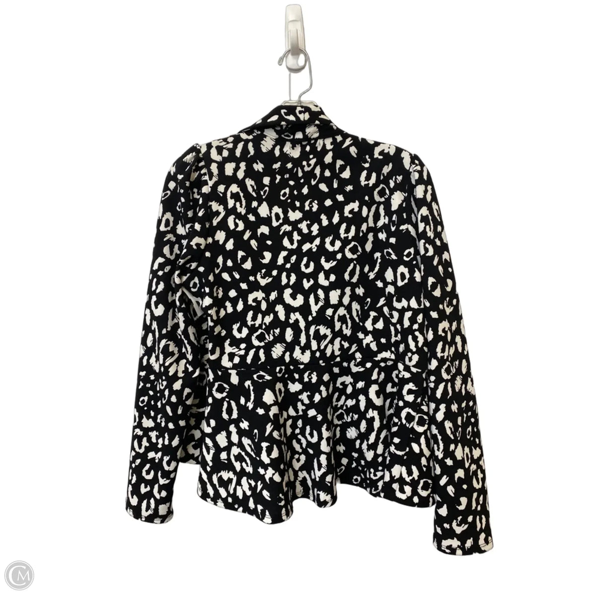 Shawl By Andree By Unit In Black & White, Size: S
