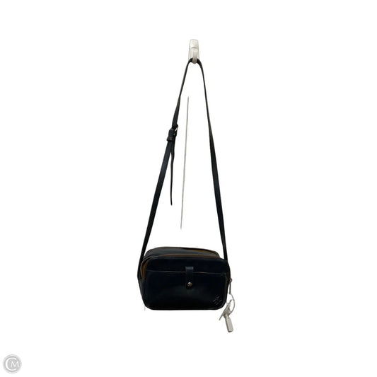 Handbag Designer By Patricia Nash, Size: Small