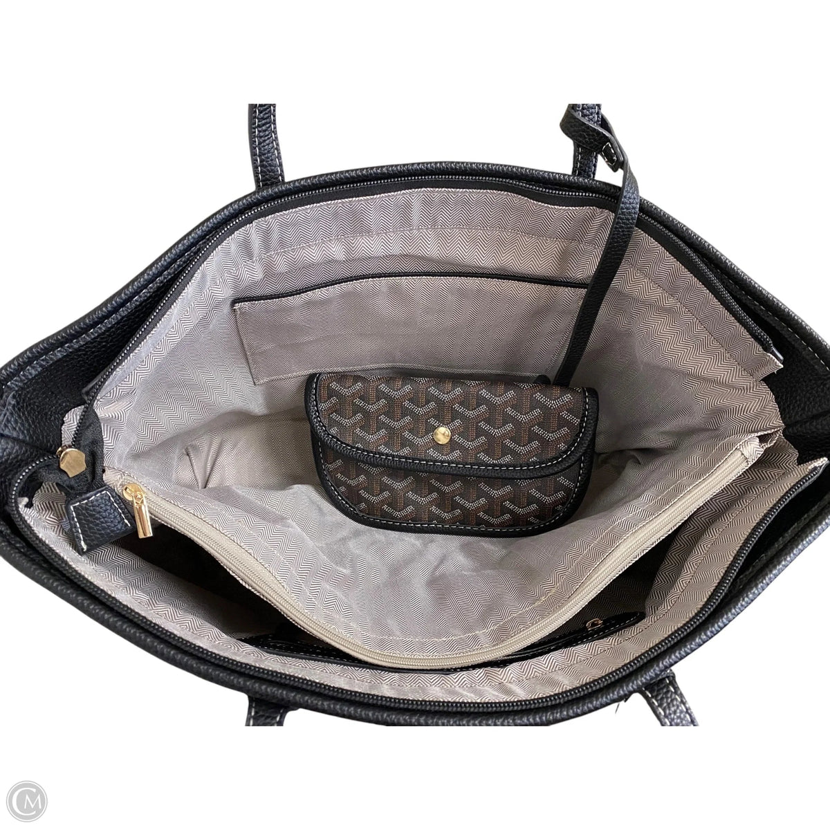 Tote By Clothes Mentor, Size: Large