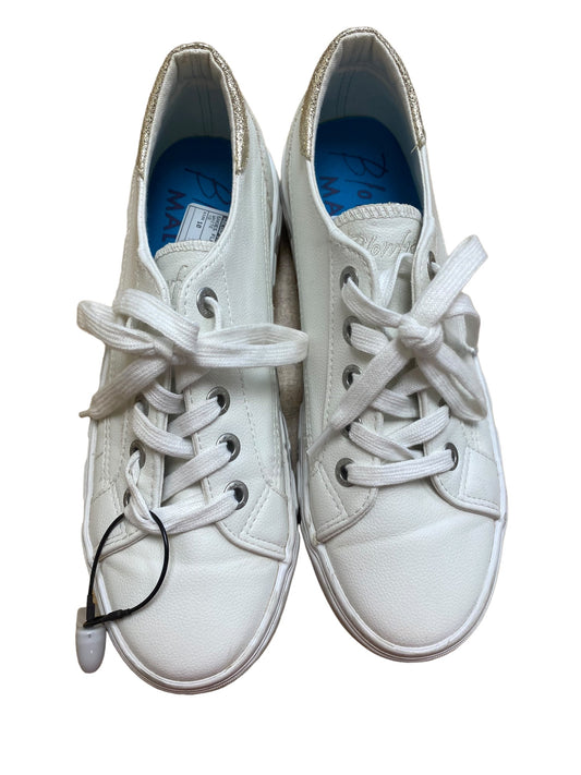 White Shoes Flats Blowfish, Size 10