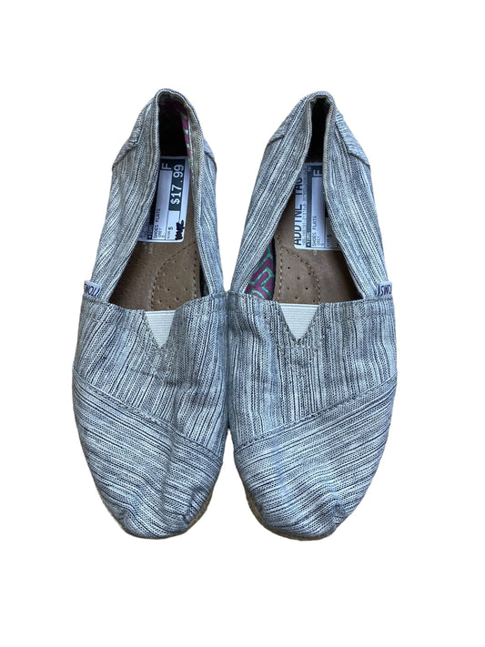 Grey Shoes Flats Toms, Size 5