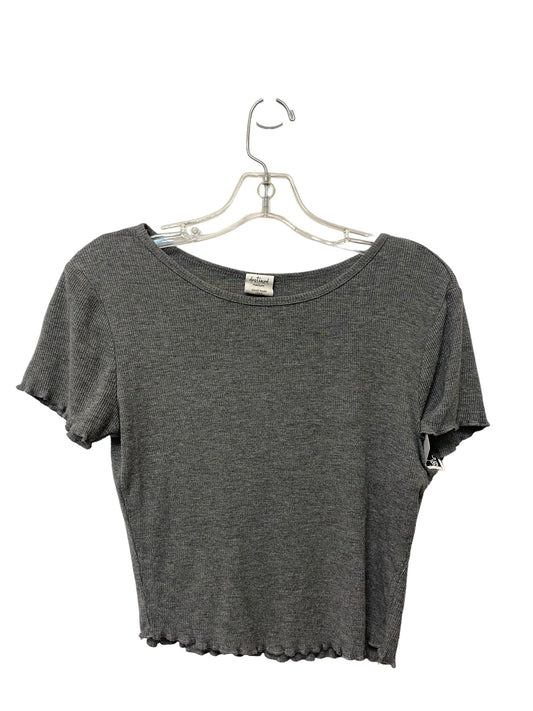 Grey Top Short Sleeve Basic Clothes Mentor, Size M