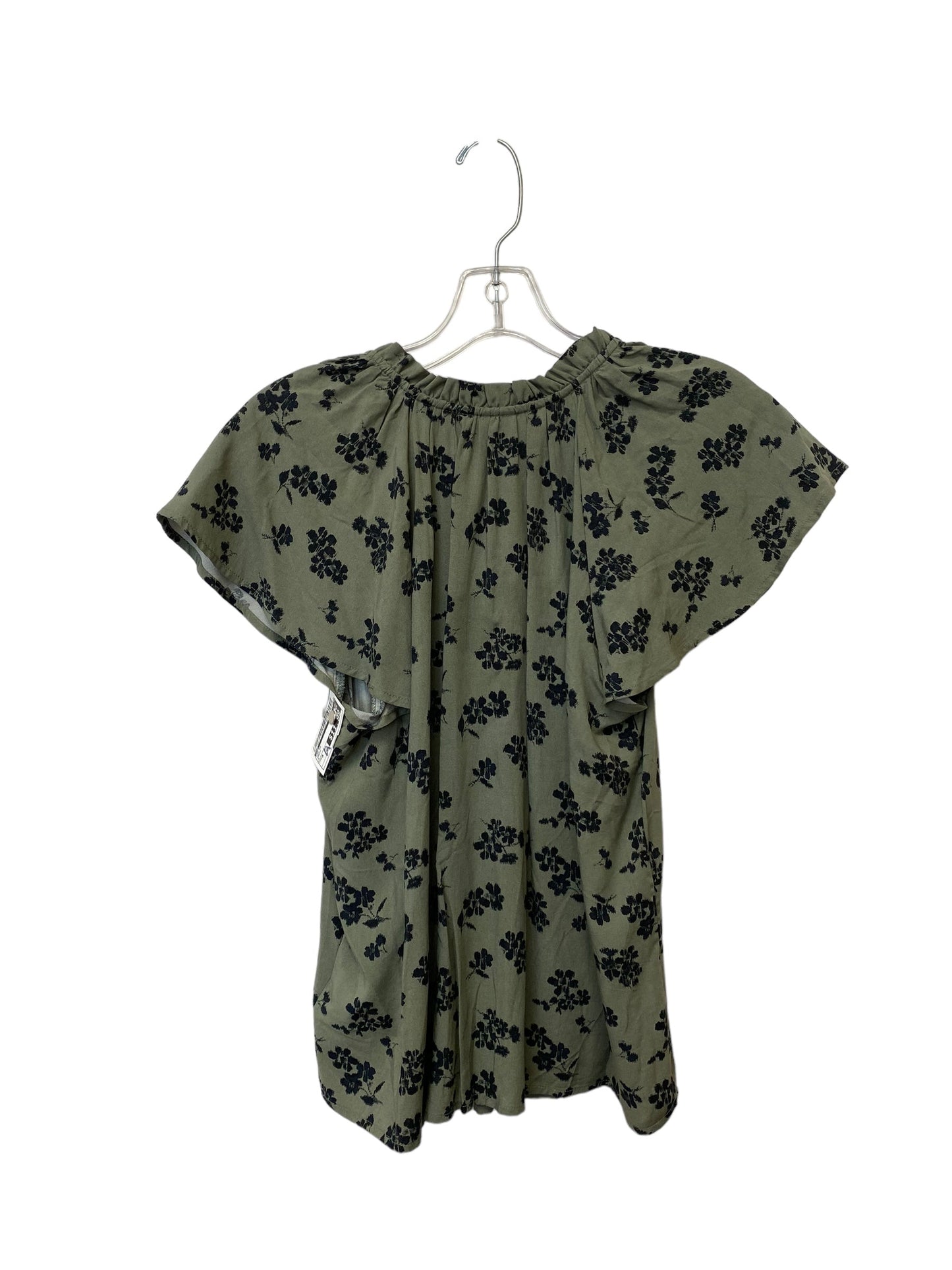 Green Top Short Sleeve Gap, Size M