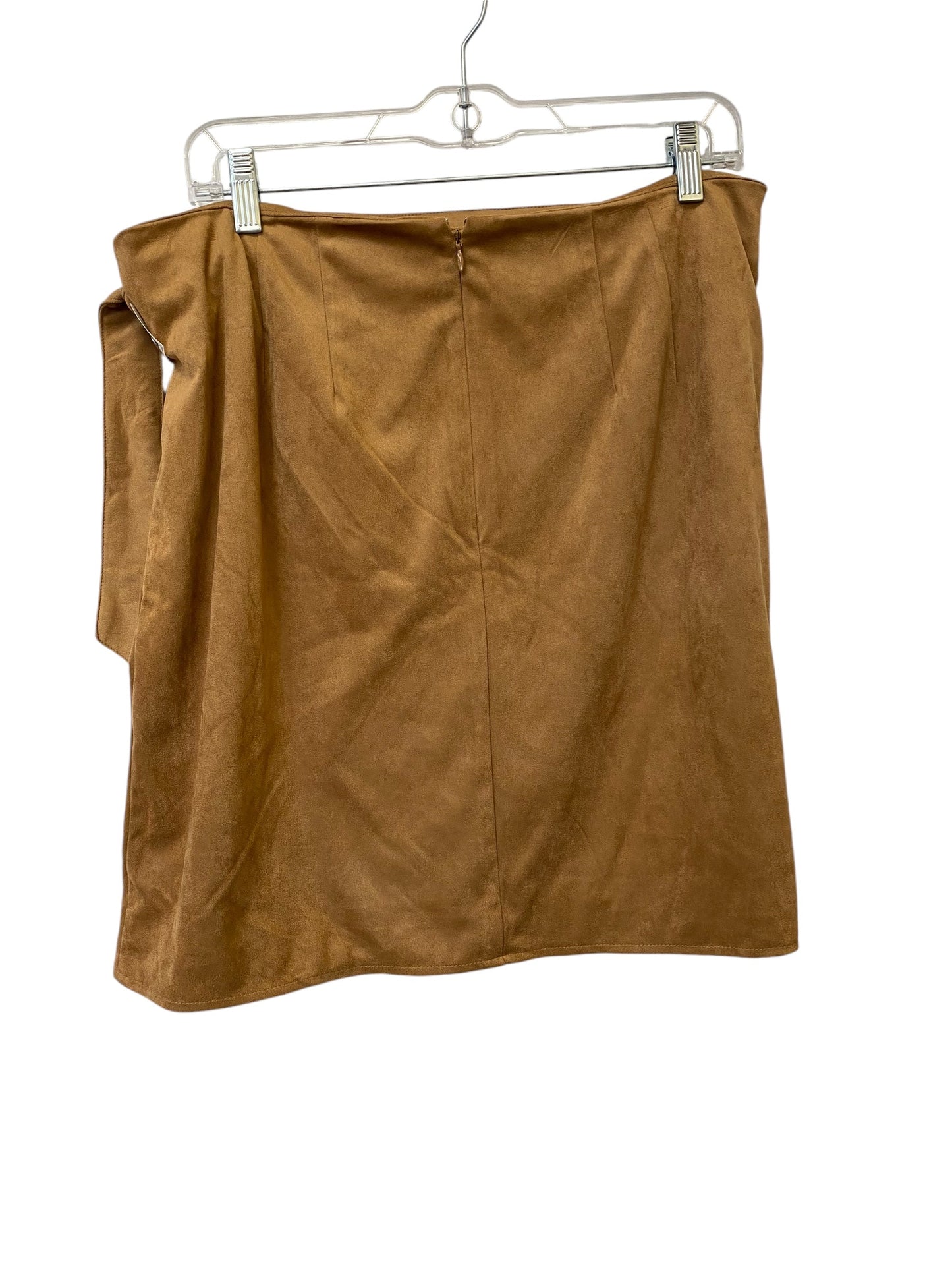 Skirt Mini & Short By Clothes Mentor In Tan, Size: 12petite