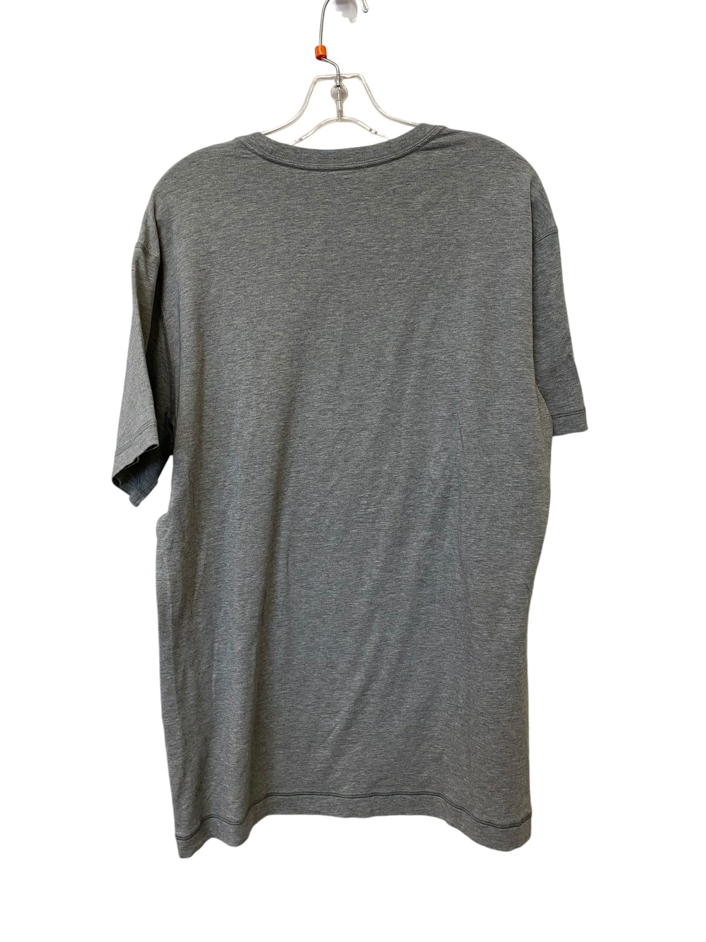 Athletic Top Short Sleeve By Lululemon In Grey, Size: Xl