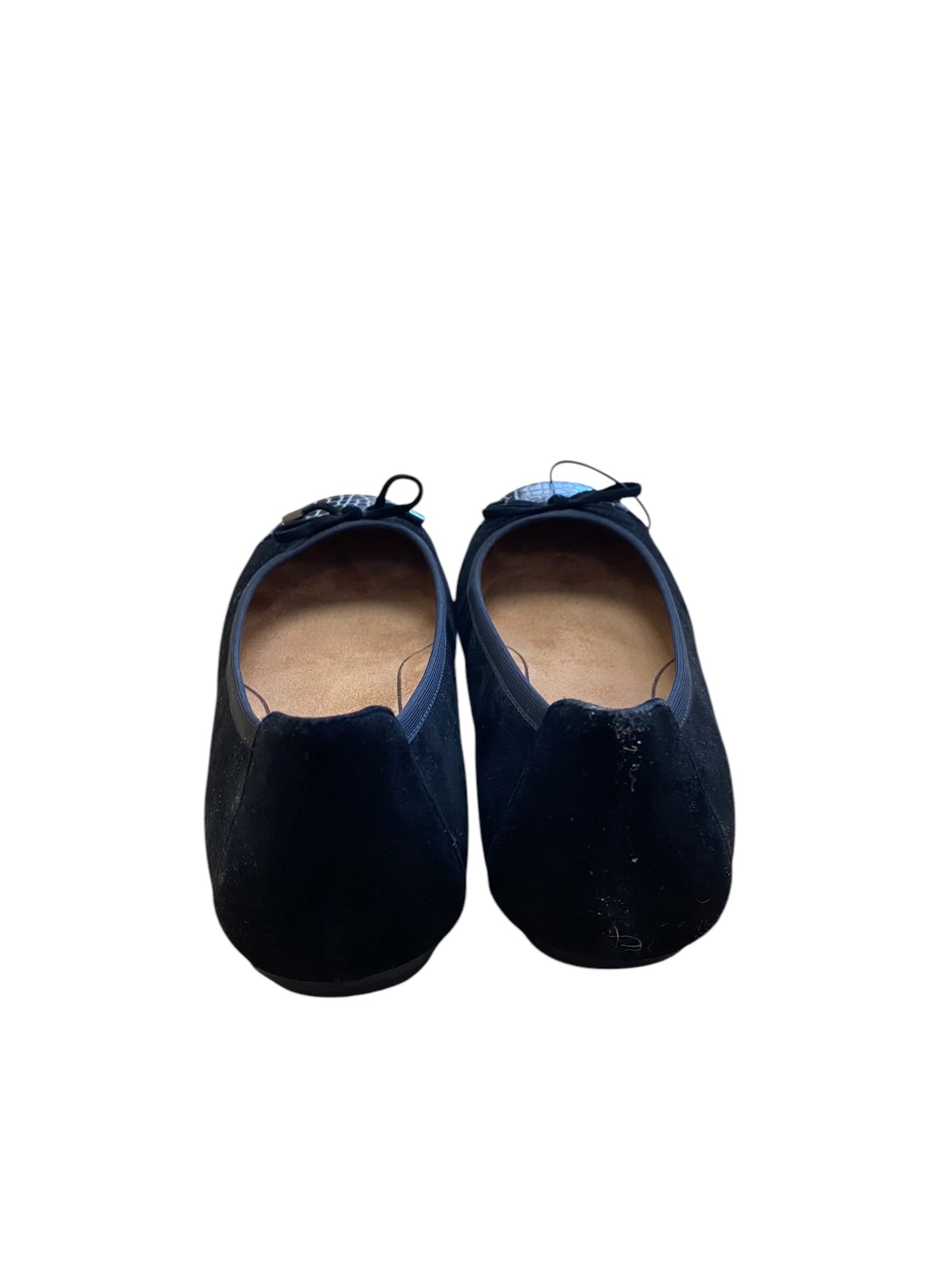 Shoes Flats By Vionic In Black, Size: 7.5