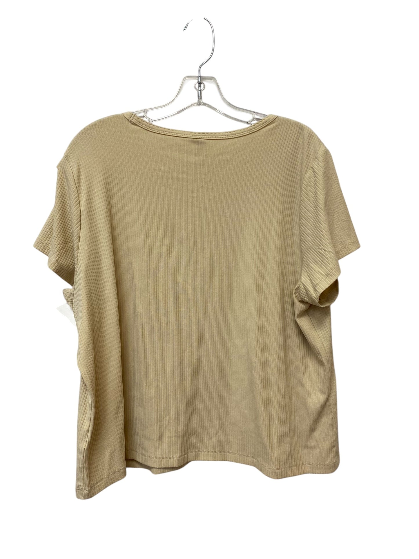 Top Short Sleeve By Old Navy In Tan, Size: Xxl