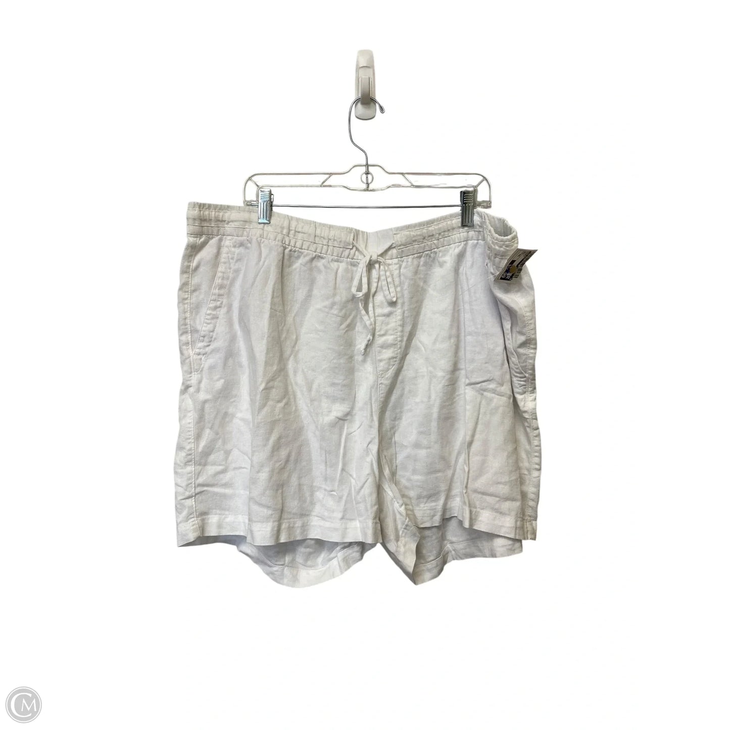 Shorts By Old Navy In White, Size: Xxl