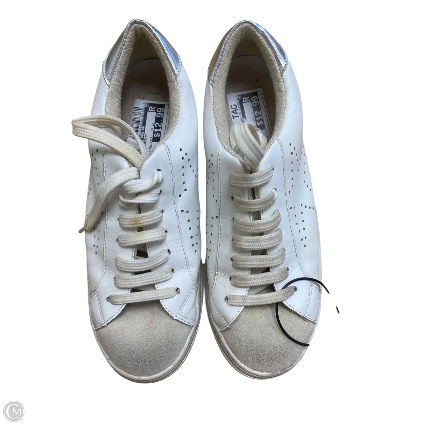 Shoes Sneakers By Clothes Mentor In White, Size: 7.5