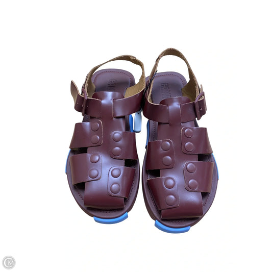 Sandals Flats By Clothes Mentor In Maroon, Size: 9
