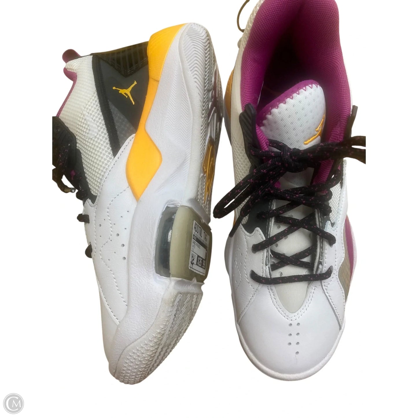 Shoes Athletic By Nike In White, Size: 6.5