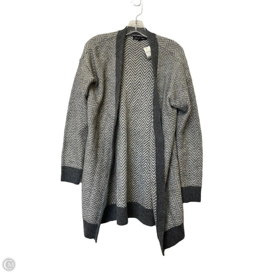 Sweater Cardigan By Banana Republic In Grey, Size: M
